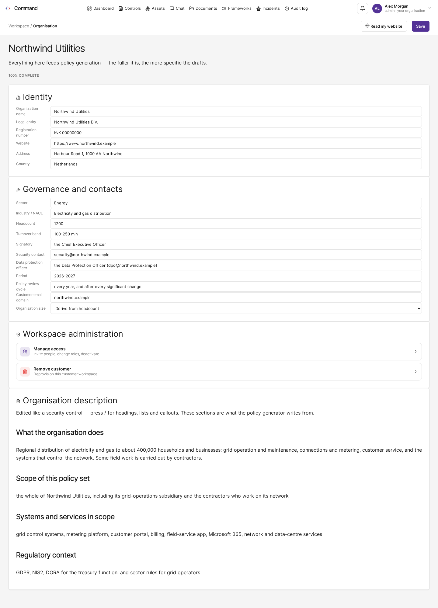 De pagina Organisatie met de kaarten voor identiteit en governance en de organisatiebeschrijving