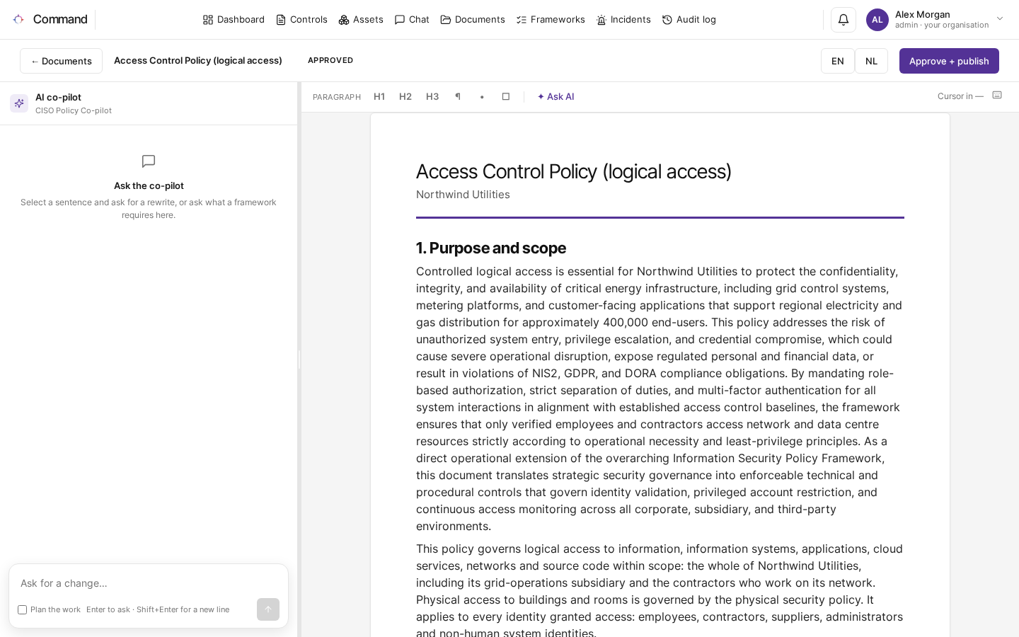 Een beleidsdocument open in de beleidseditor, met de AI-copiloot links